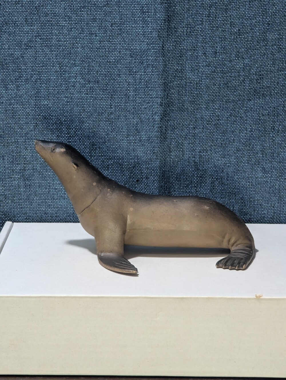 Vintage S.H. Sea Lion Figure | Realistic Ocean Animal Toy | Articulated Neck - Picture 16 of 16